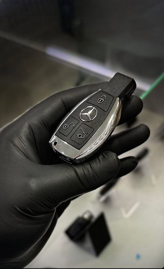 Mercedes-Benz